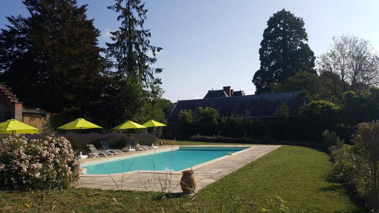 Chateau De Montpatey Bed and Breakfast Couches Buitenkant foto