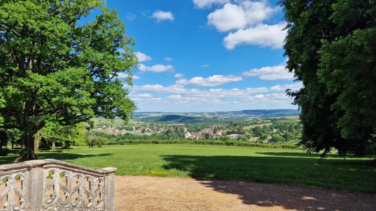 Chateau De Montpatey Bed and Breakfast Couches Buitenkant foto