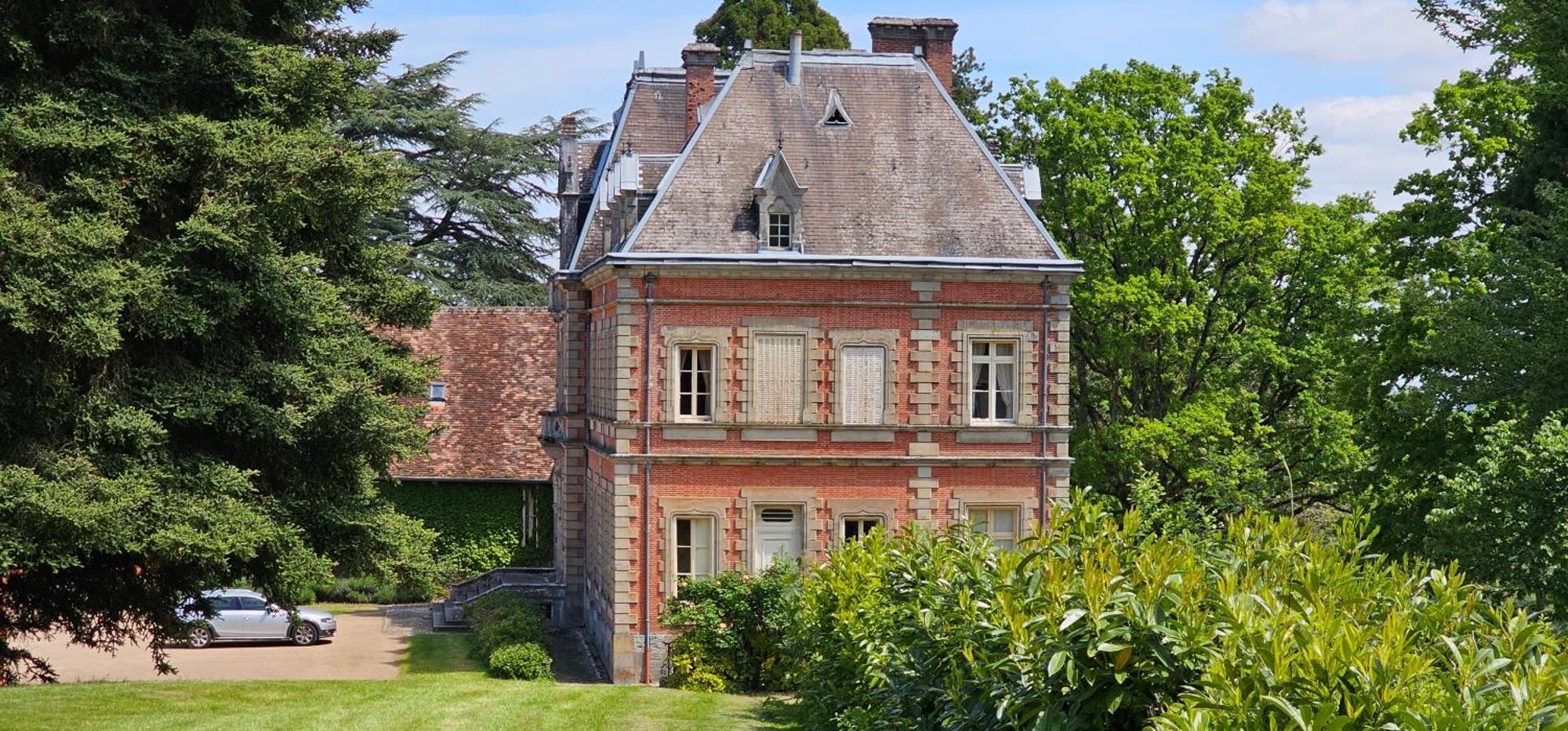 Chateau De Montpatey Bed and Breakfast Couches Buitenkant foto